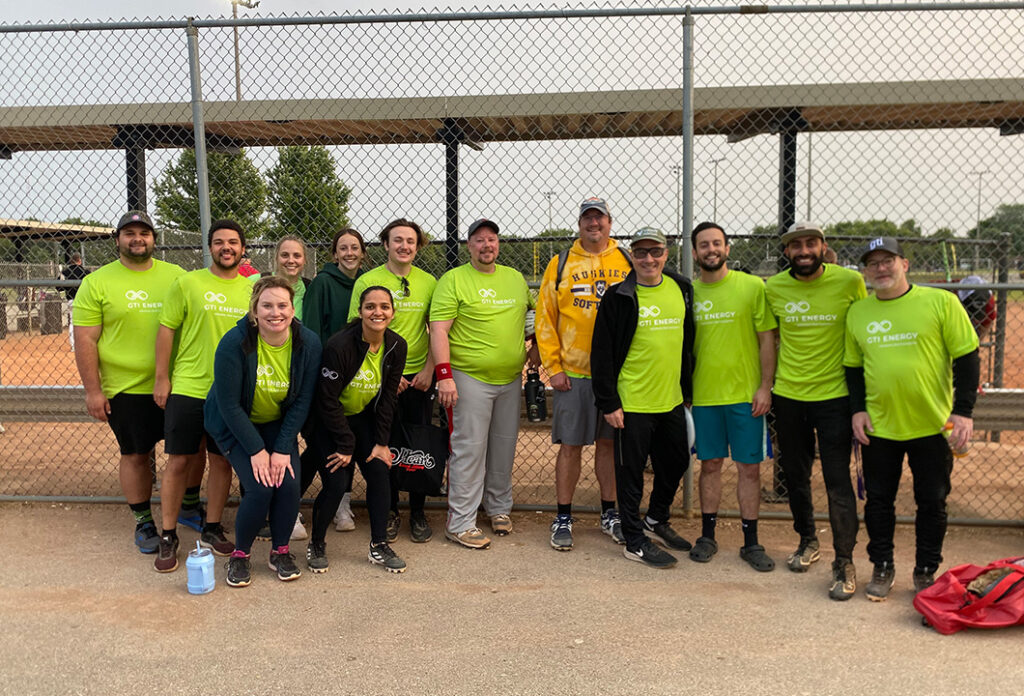 GTI Energy employees team photo of our softball team